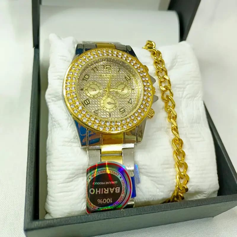Luxury Fashioned Stainless Steel Golden Silver Watch