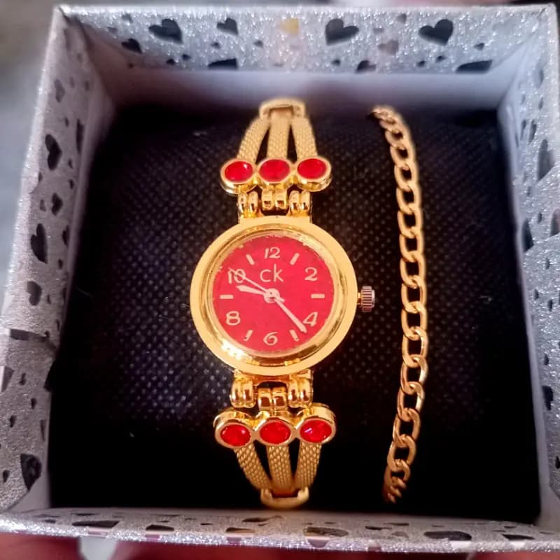 Fashionable Girls Red Color Dial Watch + Bracelet